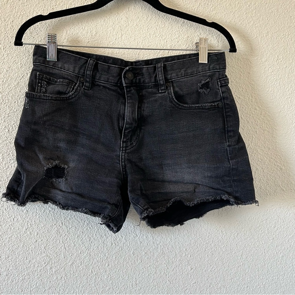 Uniqlo Women’s Denim Shorts 25 Charcoal Gray Cut Off Distressed Summer